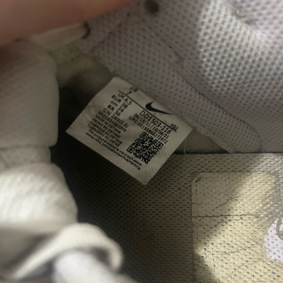 Nike Dunk Low Venice - Picture 4 of 4